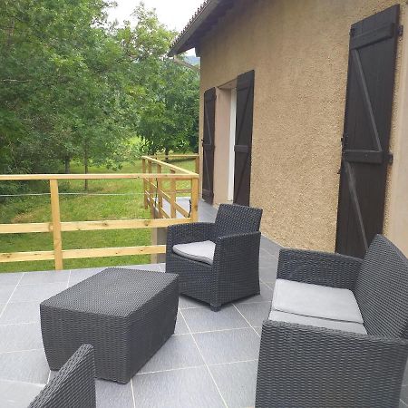 Belle Maison Proche De La Ville Et Du Lac Belcaire Exteriör bild