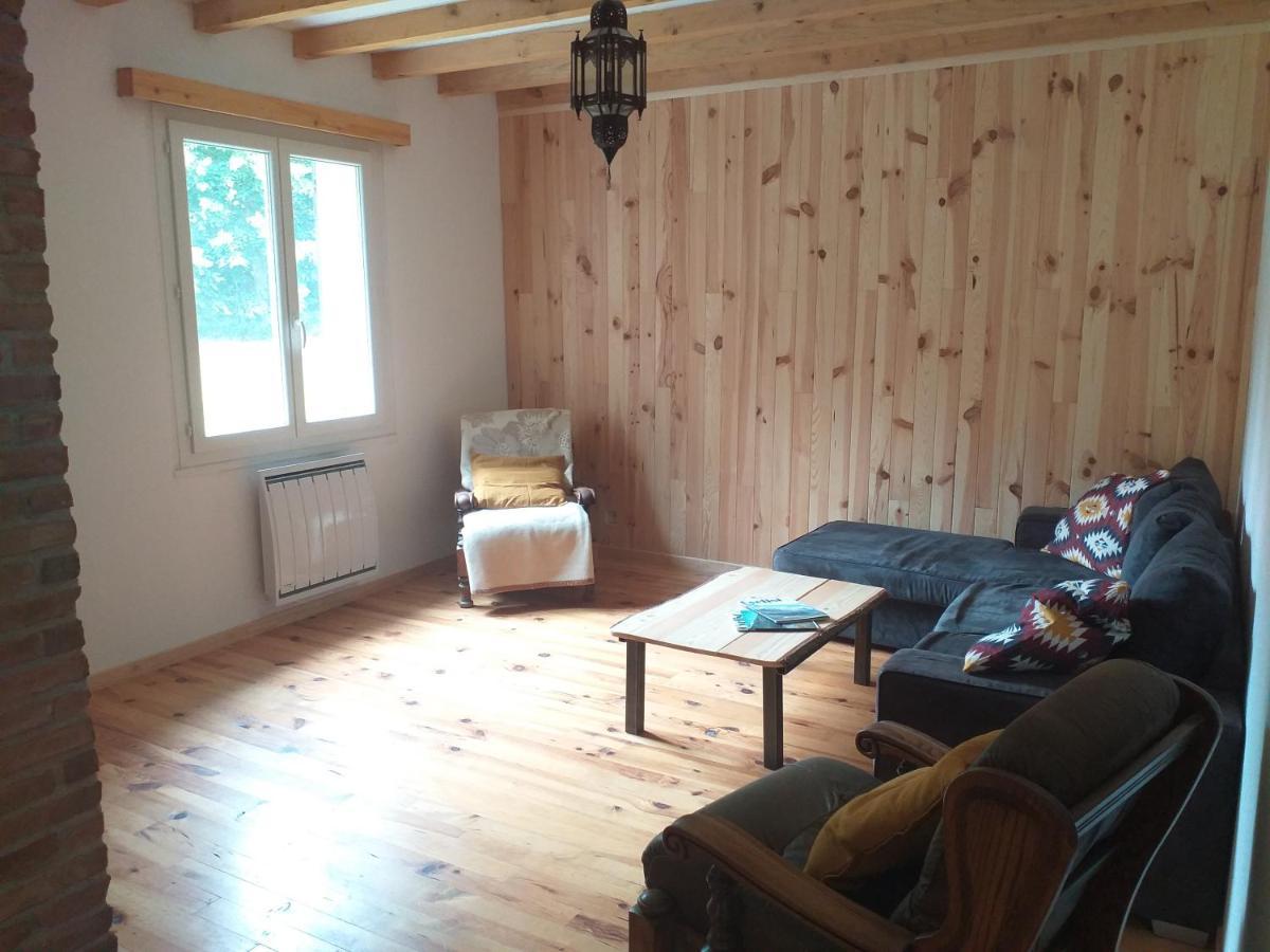 Belle Maison Proche De La Ville Et Du Lac Belcaire Exteriör bild
