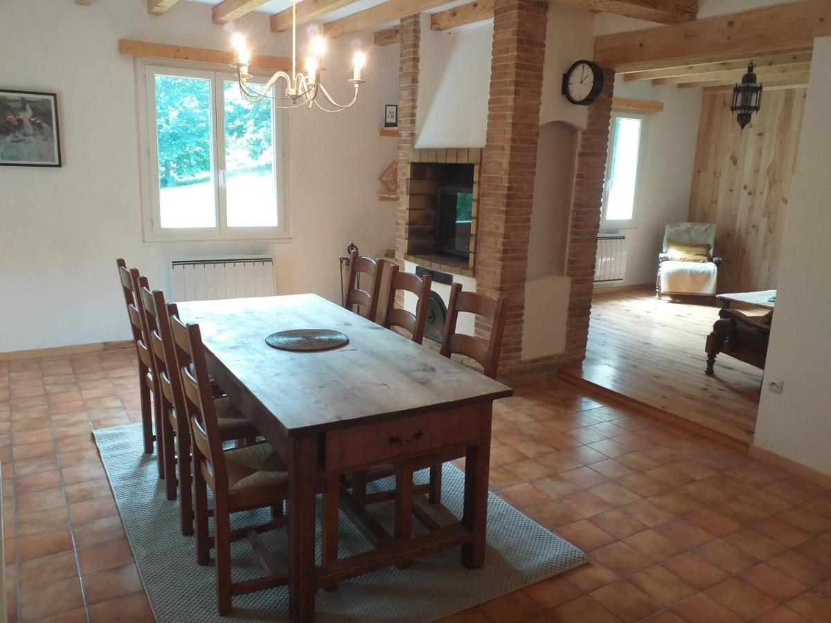 Belle Maison Proche De La Ville Et Du Lac Belcaire Exteriör bild